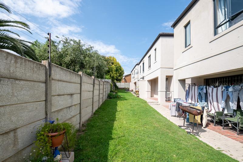 2 Bedroom Property for Sale in Normandie Western Cape